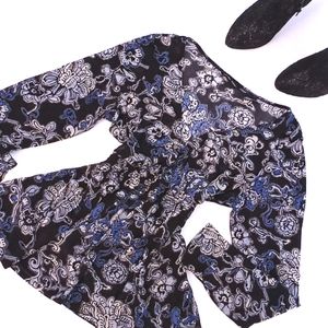 NY & Co Plunge Front Top